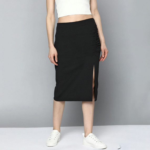 http://13.232.51.72/products/women-black-pure-cotton-solid-ruched-straight-skirt
