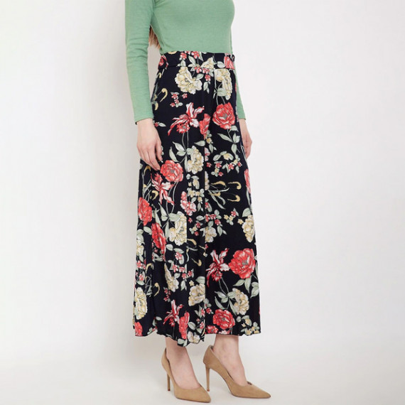 http://13.232.51.72/products/women-black-red-floral-printed-flared-palazzos
