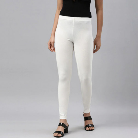 http://13.232.51.72/products/women-cream-coloured-solid-ankle-length-leggings