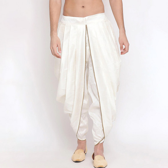 http://13.232.51.72/products/men-white-solid-dhoti