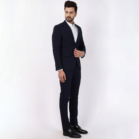 http://13.232.51.72/products/arrow-mens-polyester-blend-formal-business-suit-pants-set
