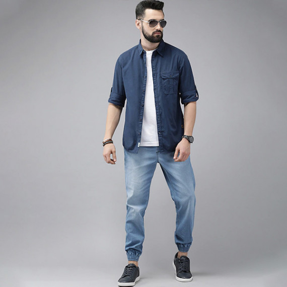 http://13.232.51.72/products/men-blue-stretchable-jogger-jeans