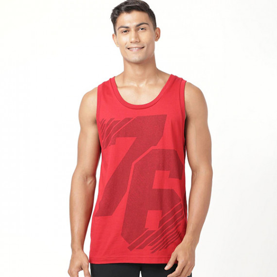 http://13.232.51.72/products/men-red-printed-innerwear-vests