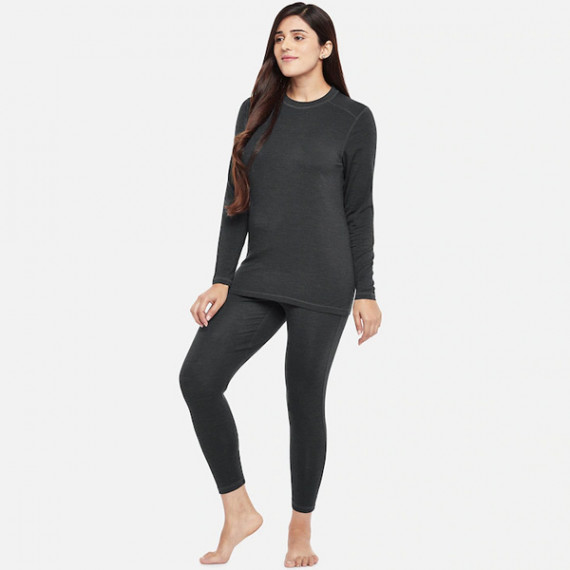 http://13.232.51.72/products/women-charcoal-grey-pack-of-2-solid-merino-wool-bamboo-full-sleeves-thermal-tops